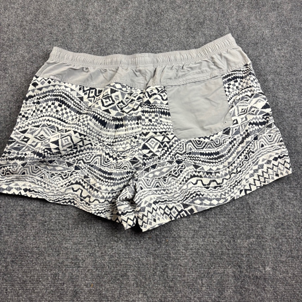 COLUMBIA Women’s Sandy River Shorts Grey/White/Black Water shorts size: XL - Picture 2 of 9